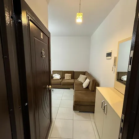 The Cozy Nest - Fully Loaded Tirana
