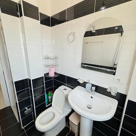 The Cozy Nest - Fully Loaded * טיראנה